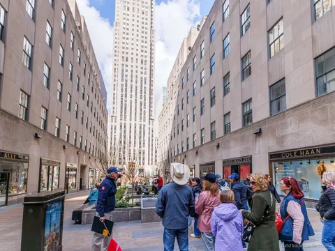 Fotostopp am Rockefeller Center bei der NYC Luxus-Bustour