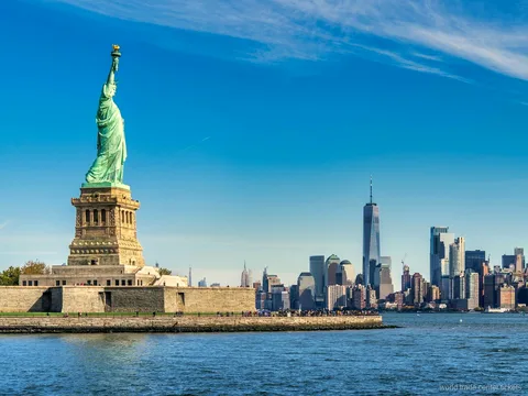 Piccolo gruppo nel tour New York in un Giorno con upgrade al One World Observatory